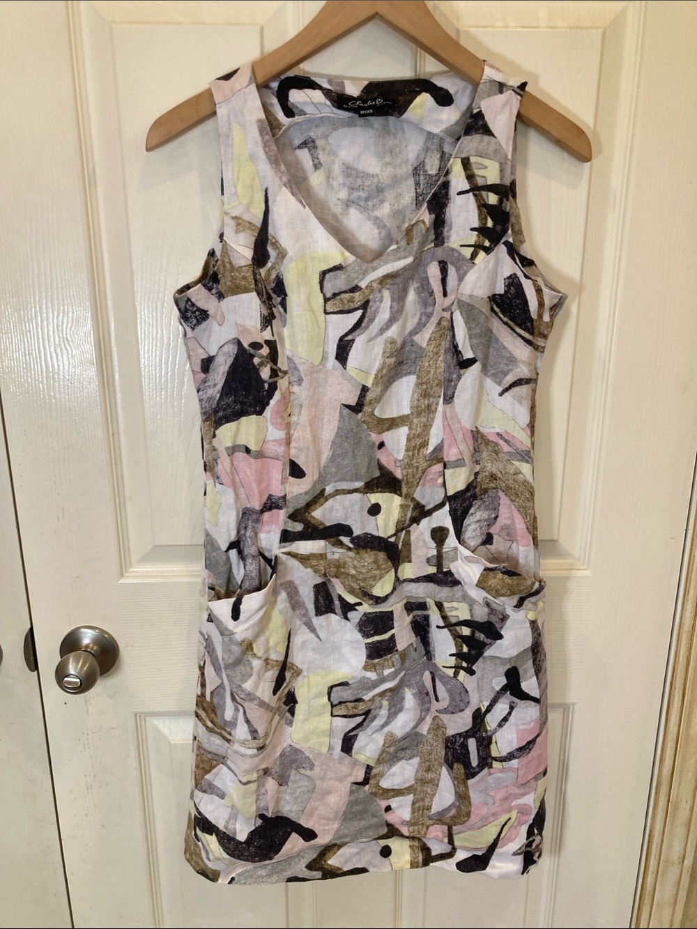 Sleeveless Abstract Print Shift Dress in Pastel Neutrals